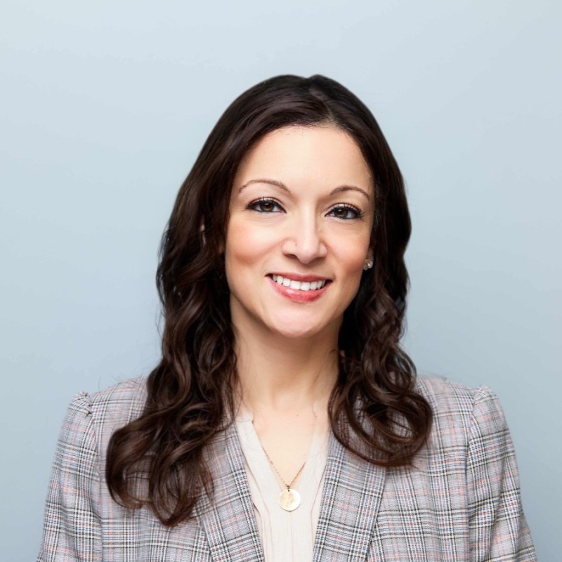 Gloria Candelario Hossri, ‘00 ‘05