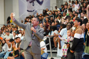 photo of Dr. Hubert Benitez at orientation