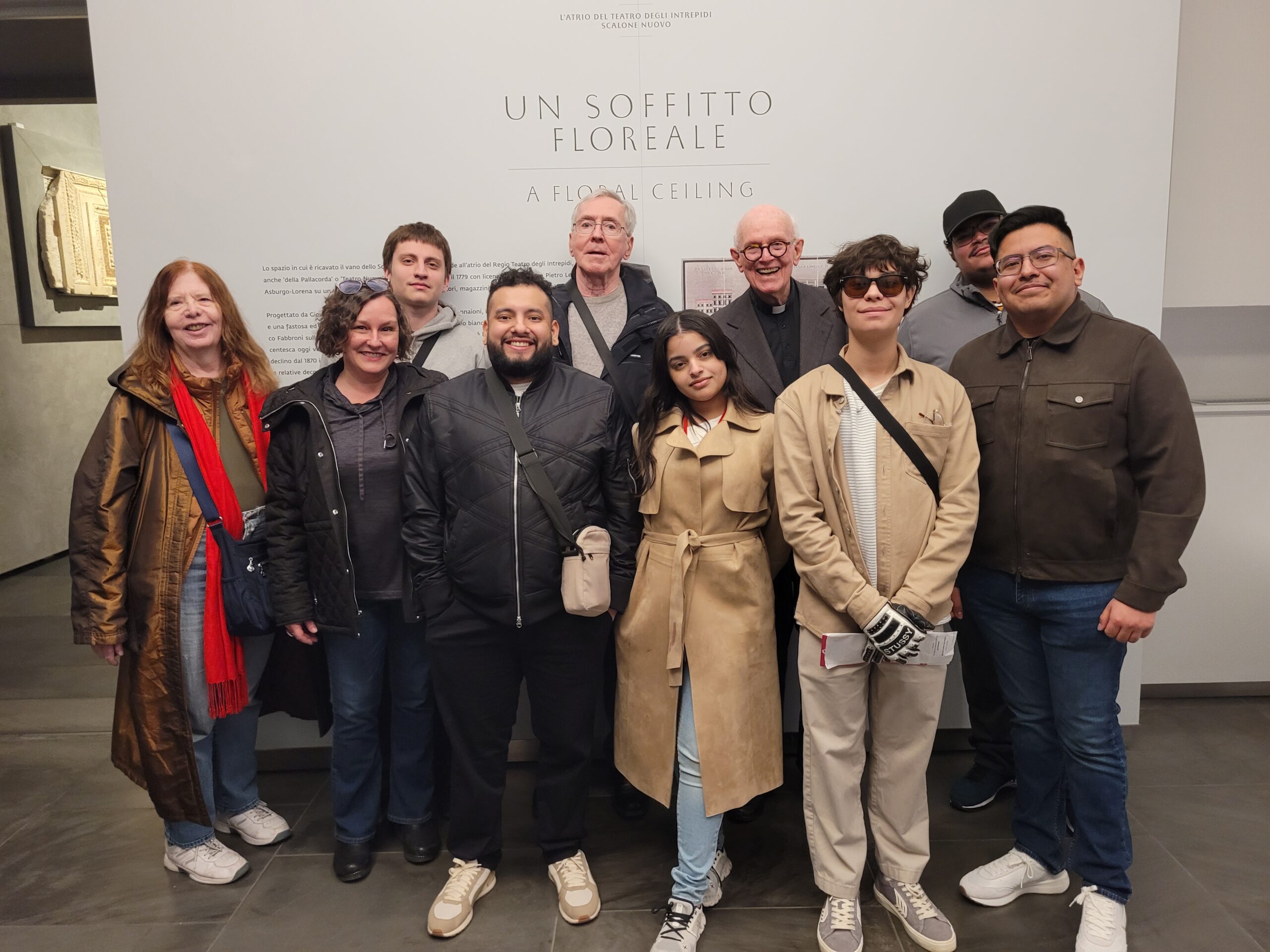 photo of attendees at A Vision of Italy